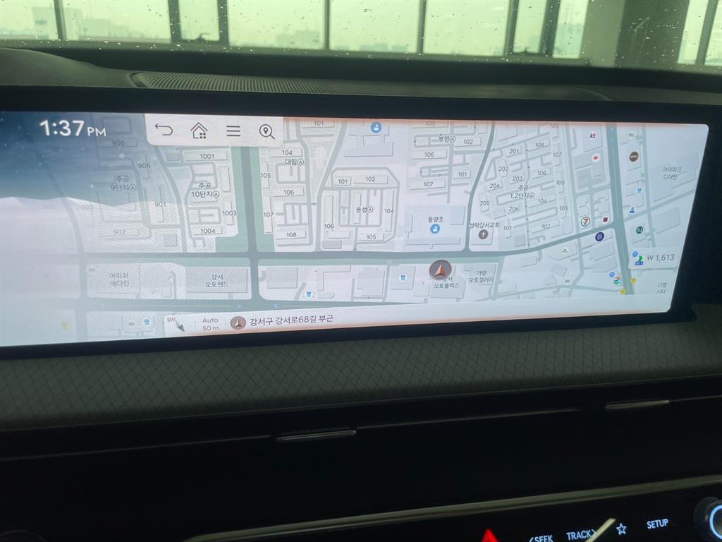 Genesis GV80 - Vista 9