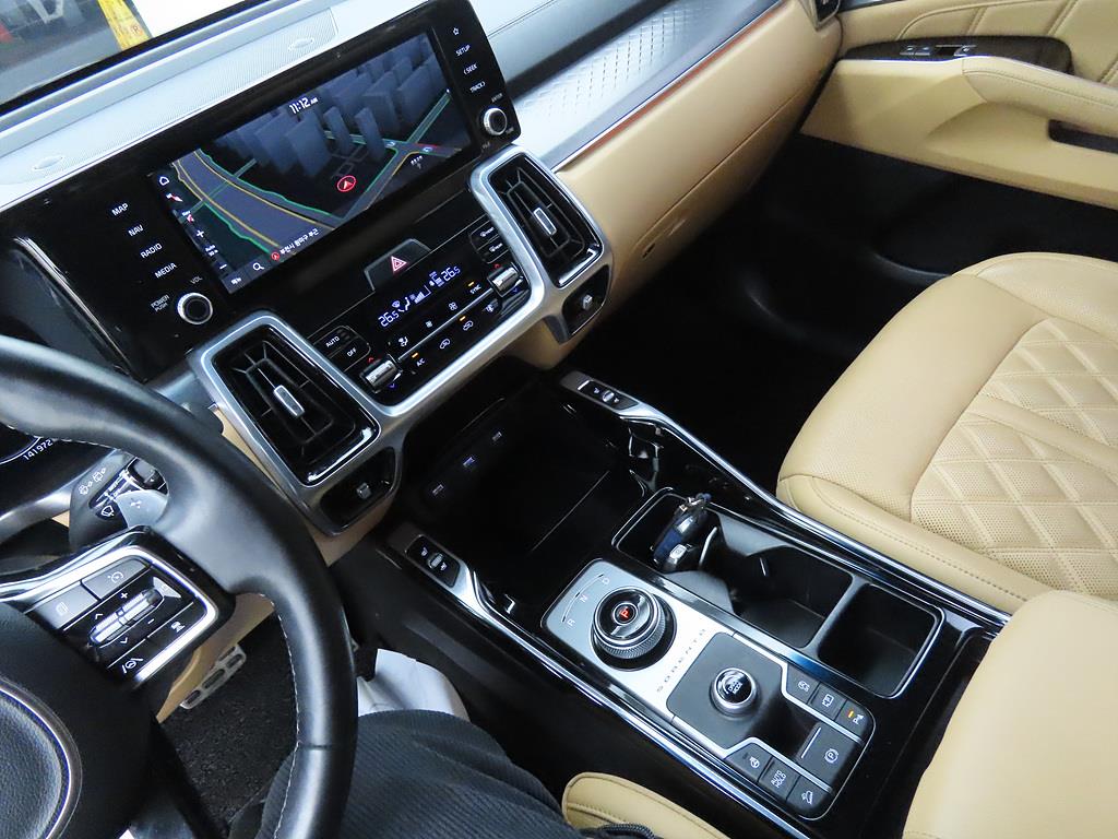 KIA Sorento - Vista 9