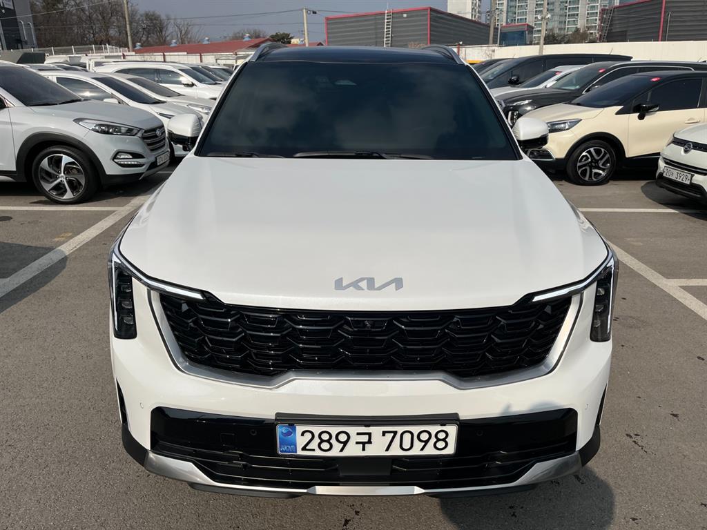 KIA Sorento 2024 Blanco - Importación desde Corea - HF Imports Iquique - Foto 1