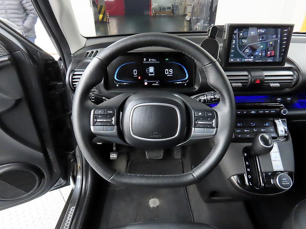 HYUNDAI Casper - Vista 9