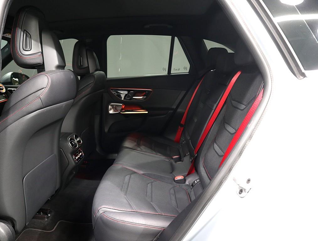 Mercedes Benz GLC Class - Vista 9