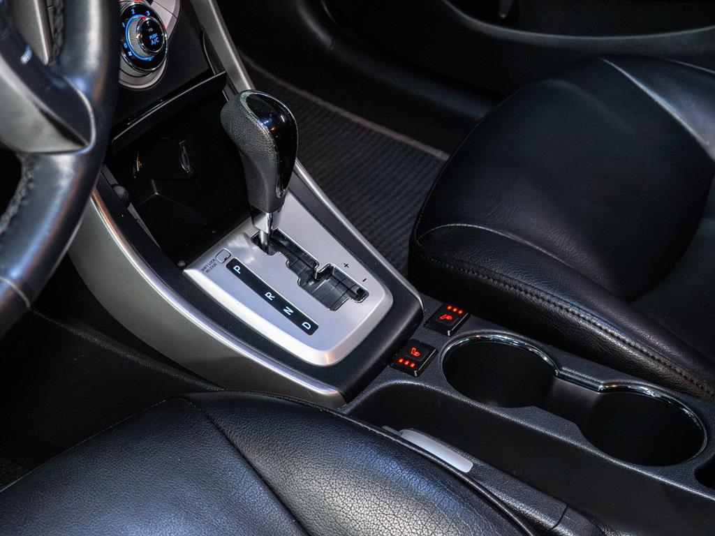 HYUNDAI Avante - Vista 8