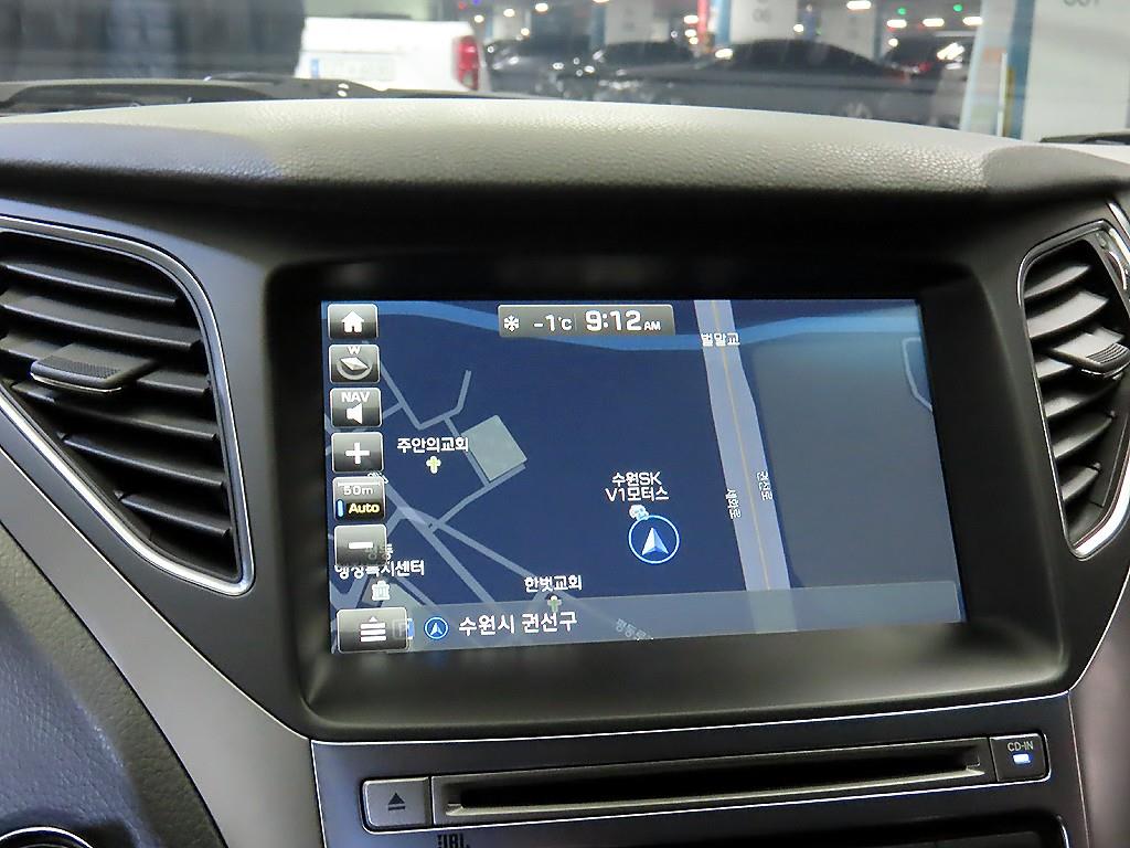 HYUNDAI Grandeur 2016 Negro - Importación desde Corea - HF Imports Iquique - Foto 13