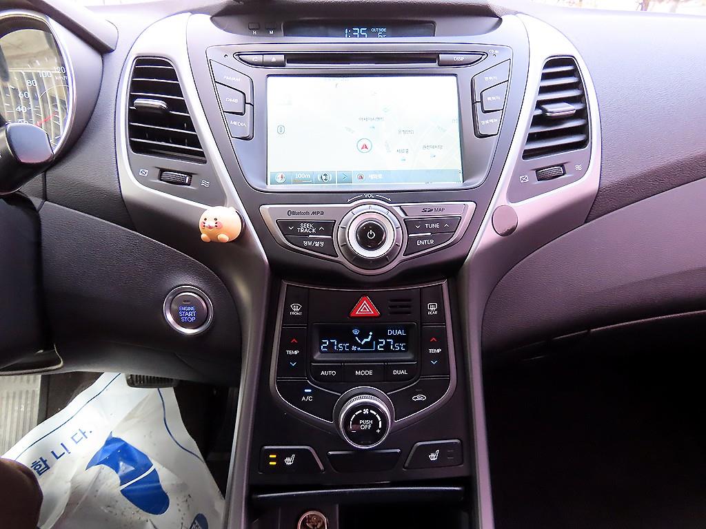 HYUNDAI Avante 2014 Plateado - Importación desde Corea - HF Imports Iquique - Foto 13