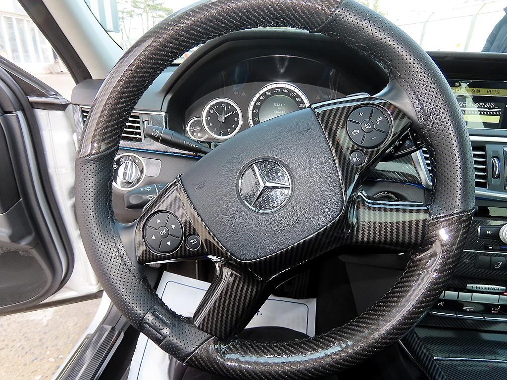 Mercedes Benz E class - Vista 8