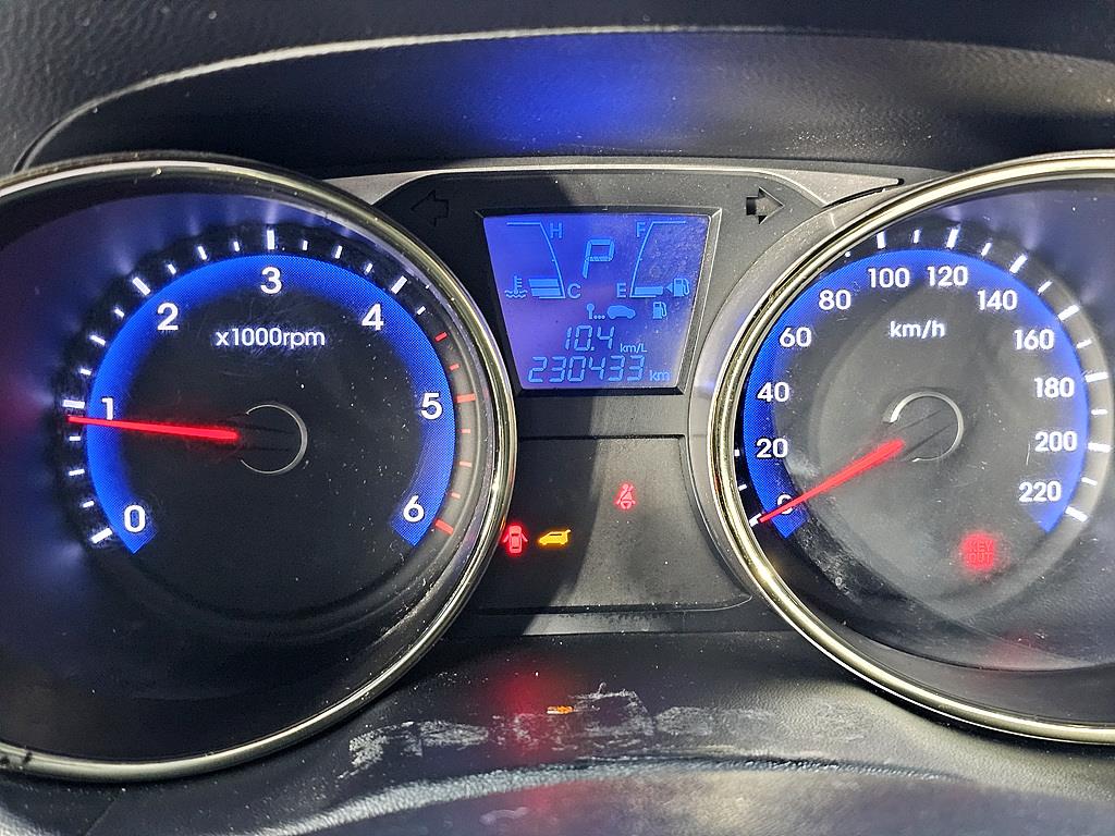 HYUNDAI Tucson - Vista 7