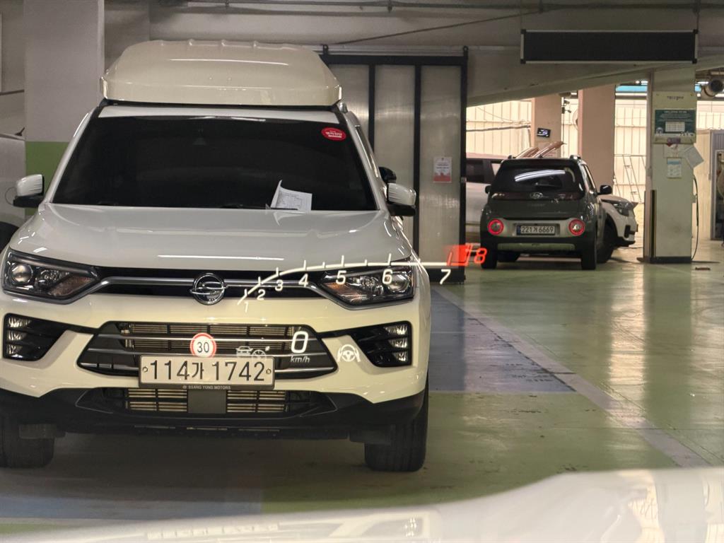 Mercedes Benz GLC Class - Vista 6