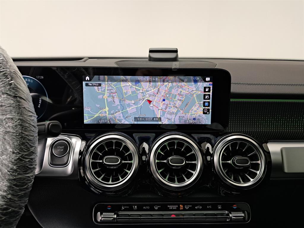 Mercedes Benz EQB 2023 Negro - Importación desde Corea - HF Imports Iquique - Foto 9