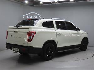 Ssangyong Rexton - Vista 8