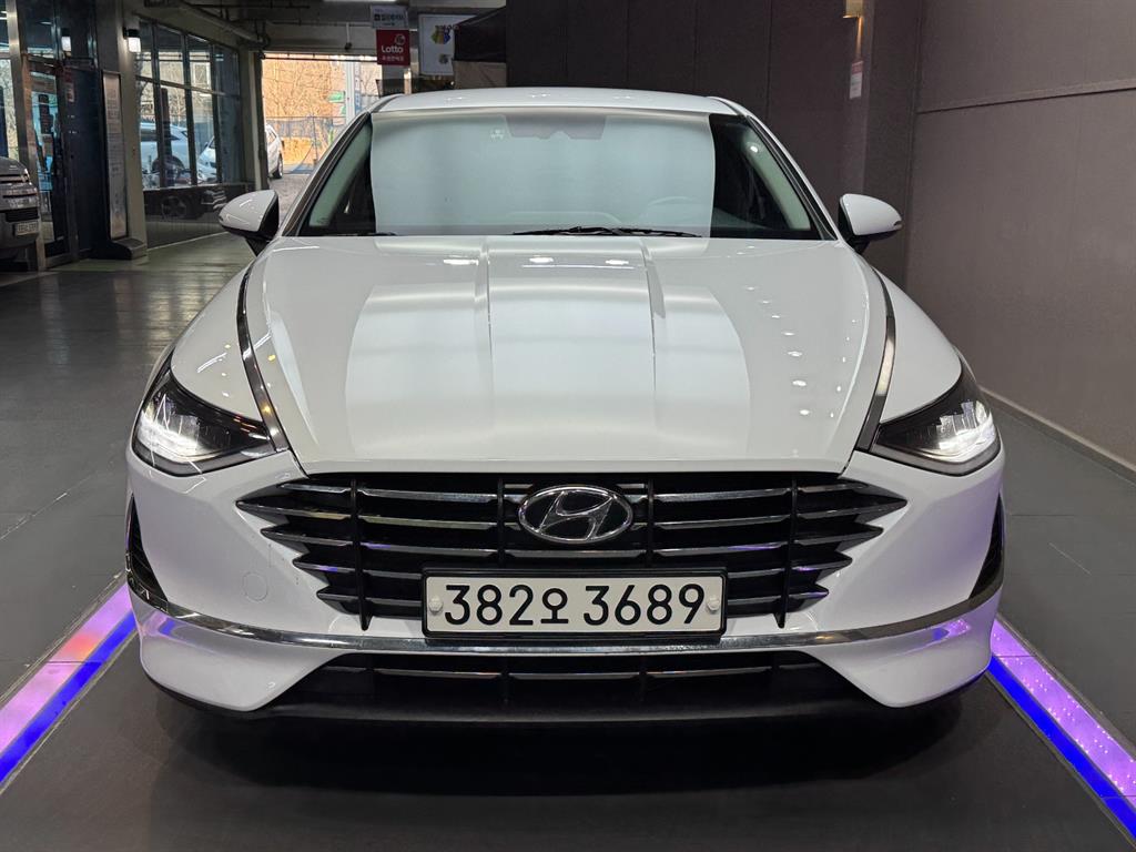 HYUNDAI Sonata 2021 Blanco - Importación desde Corea - HF Imports Iquique - Foto 1