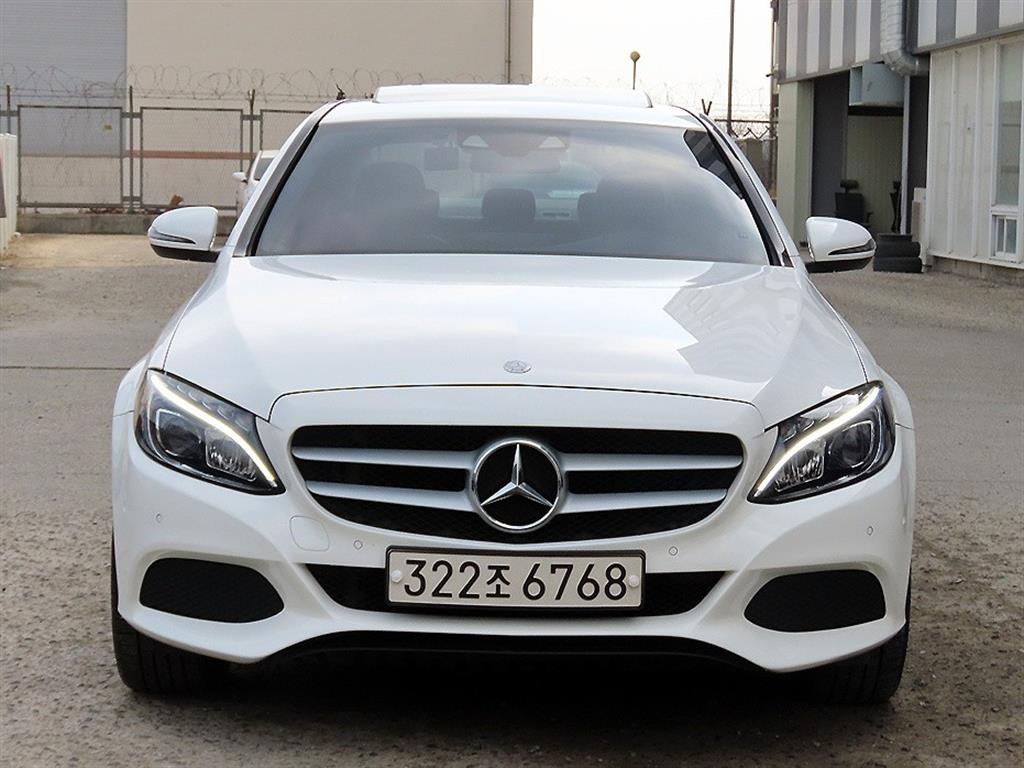 Mercedes Benz C Class 2016 - Importación desde Corea - HF Imports Iquique - Foto 1