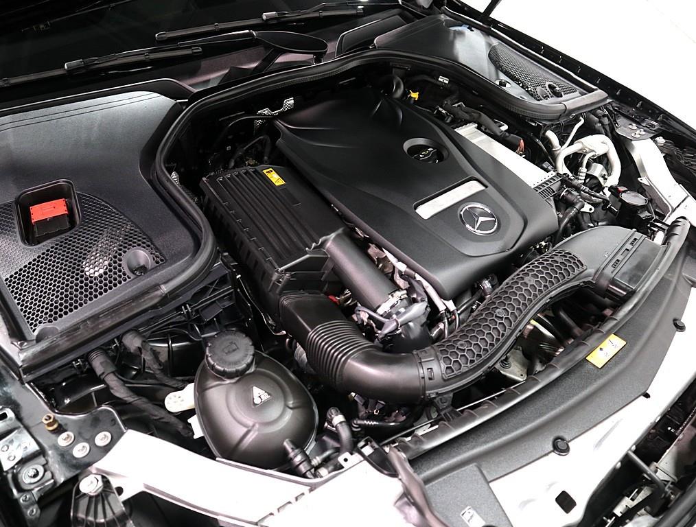 Mercedes Benz E class - Vista 6