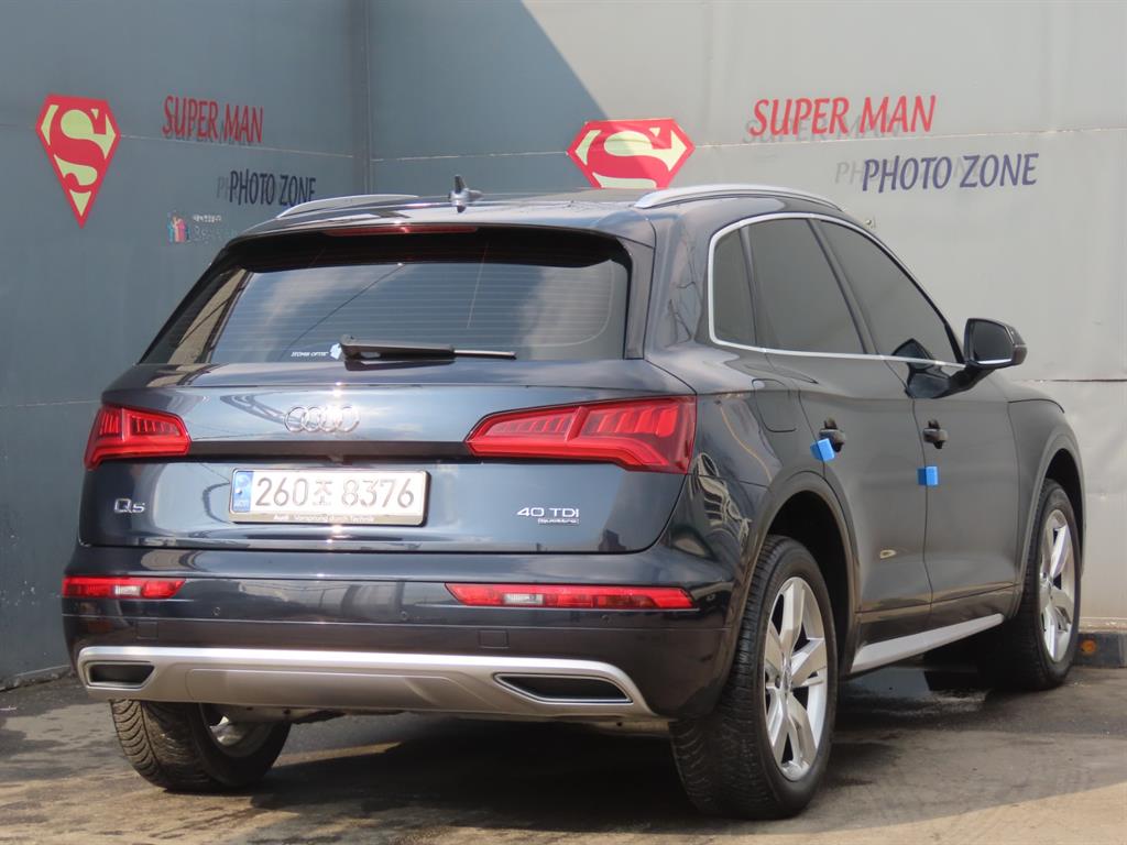 Audi Q5 - Vista 5