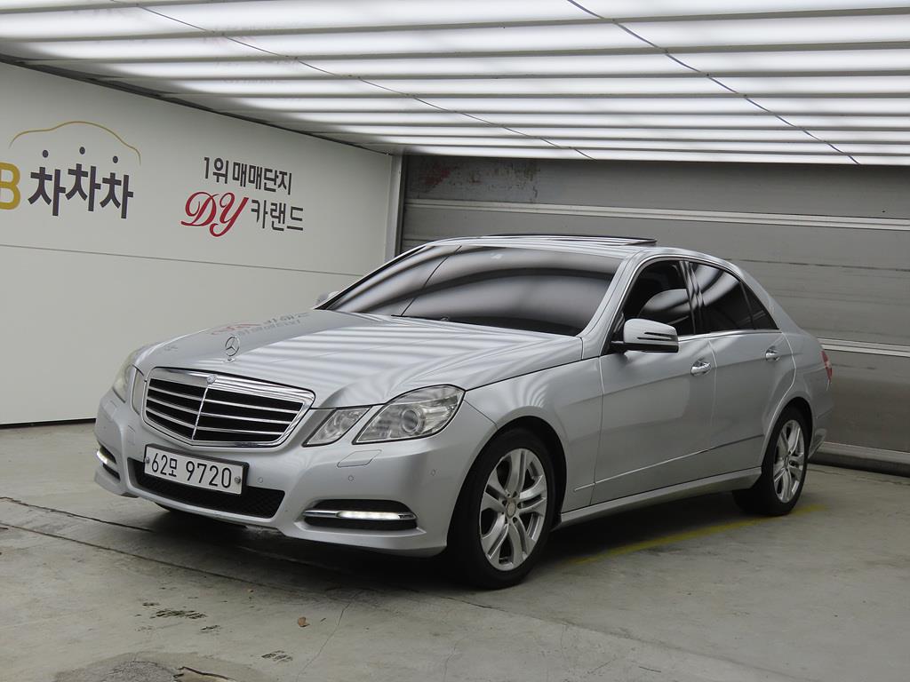 Mercedes Benz E class 2013 Plateado - Importación desde Corea - HF Imports Iquique - Foto 1