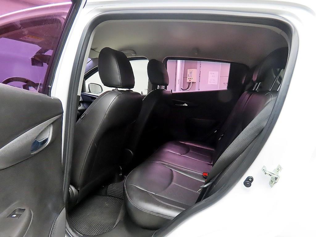 Chevrolet Spark - Vista 6