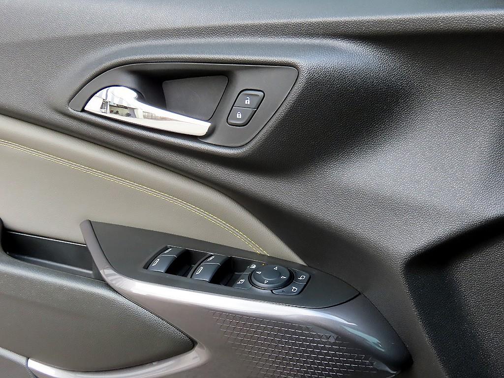 Chevrolet Trax - Vista 11