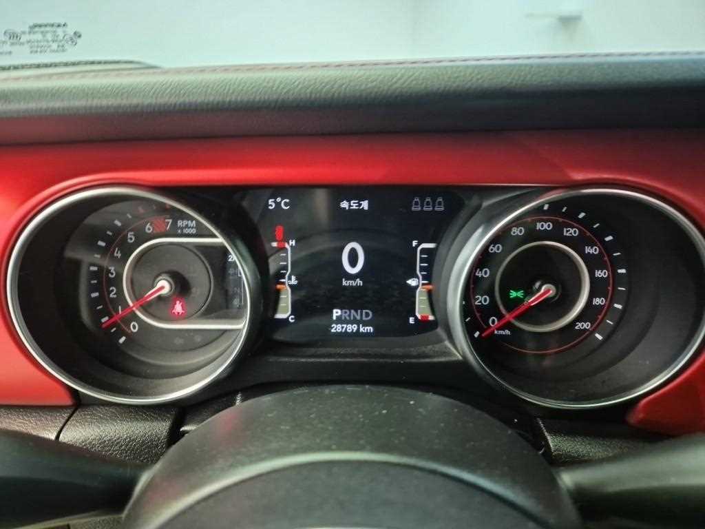 Jeep Wrangler - Vista 6