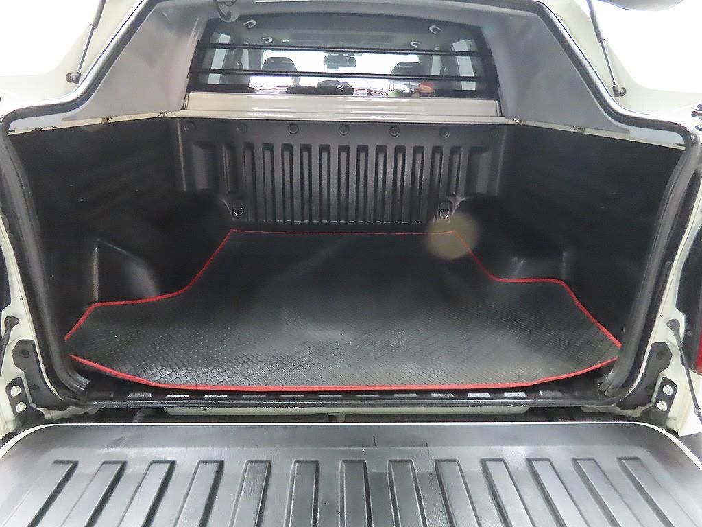 Ssangyong Rexton 2020 Blanco - Importación desde Corea - HF Imports Iquique - Foto 8