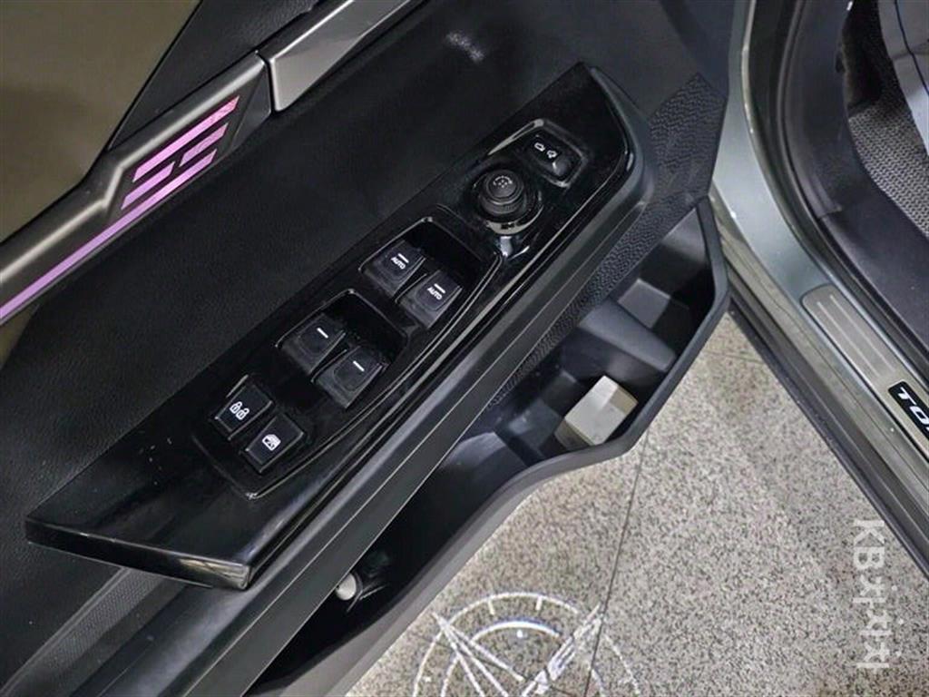 Ssangyong Torres 2024 Gris - Importación desde Corea - HF Imports Iquique - Foto 15