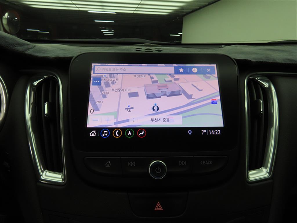 Chevrolet Malibu 2019 Blanco - Importación desde Corea - HF Imports Iquique - Foto 16