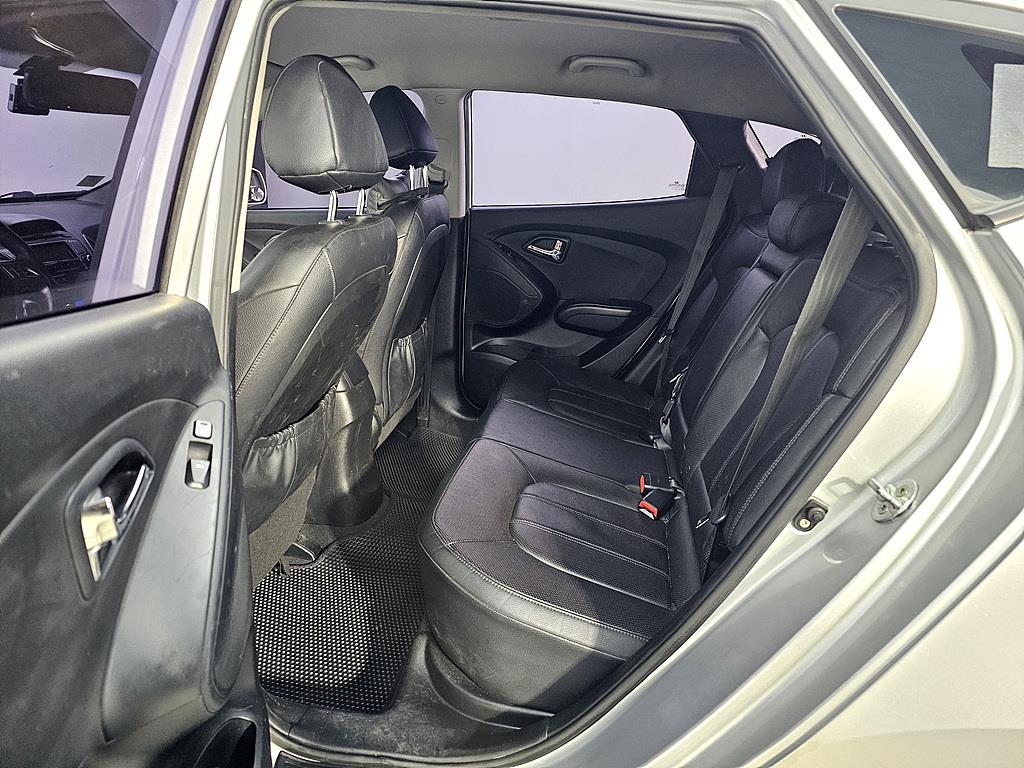 HYUNDAI Tucson - Vista 9