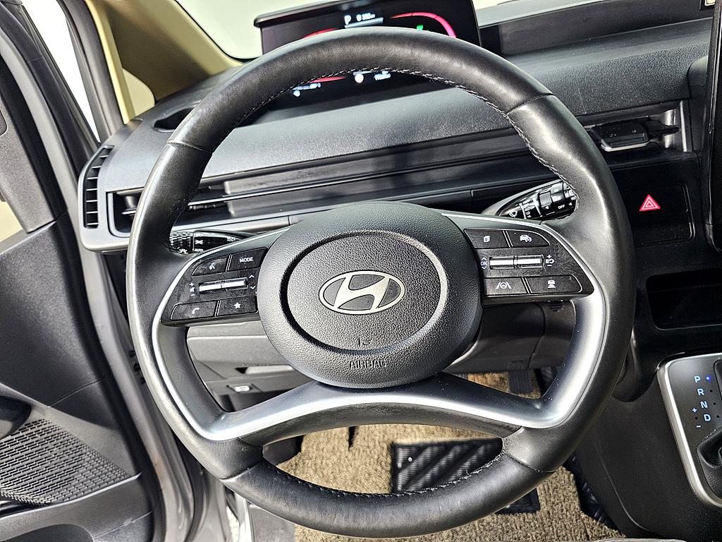 HYUNDAI Staria 2025 Plateado - Importación desde Corea - HF Imports Iquique - Foto 15