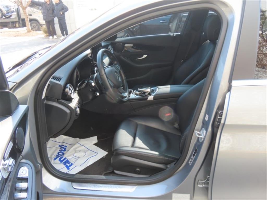 Mercedes Benz C Class 2016 Gris - Importación desde Corea - HF Imports Iquique - Foto 13