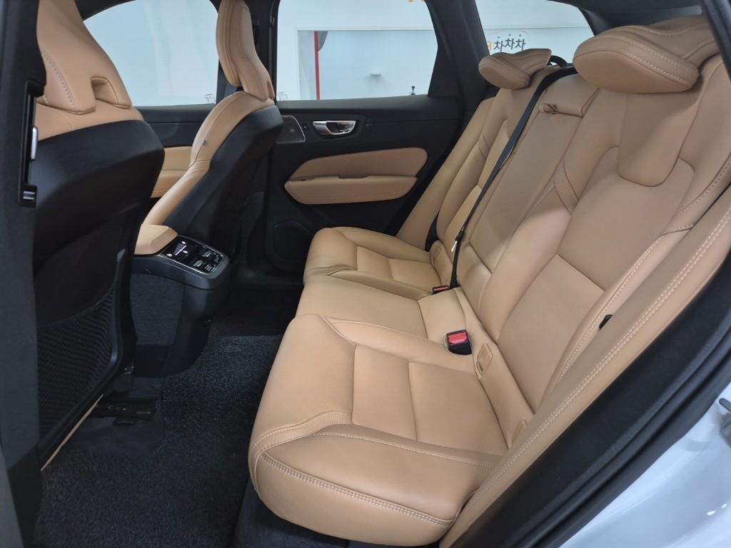 Volvo XC60 - Vista 12