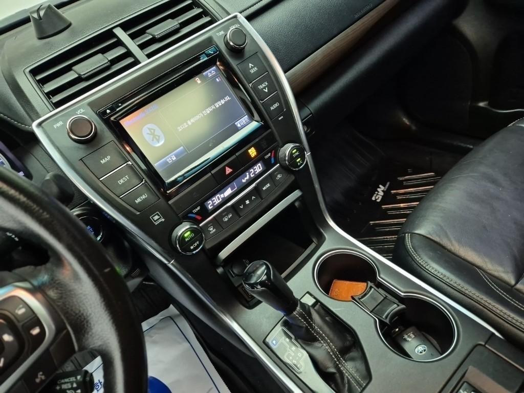 Toyota Camry - Vista 7