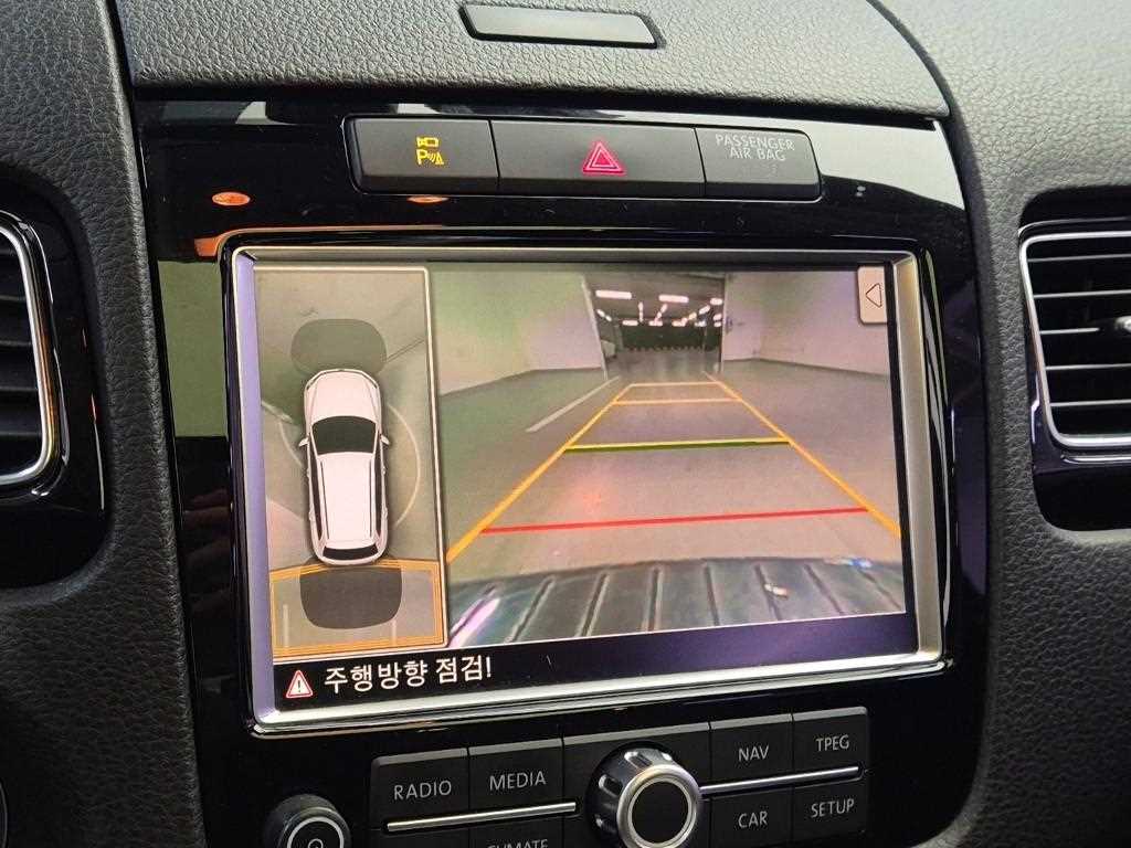 Volkswagen Touareg 2014 Negro - Importación desde Corea - HF Imports Iquique - Foto 15