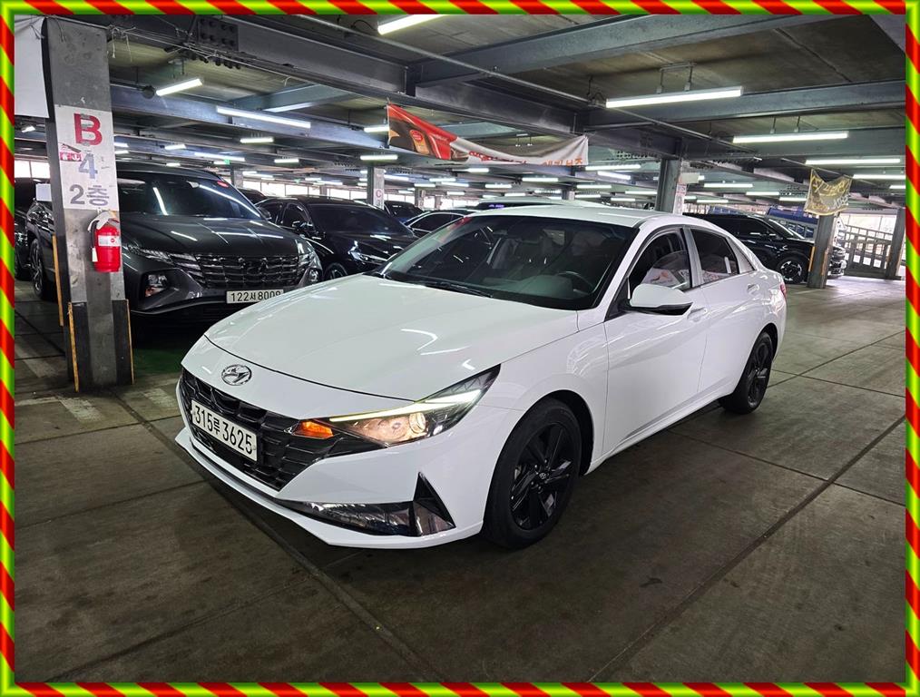 HYUNDAI Avante 2022 Blanco - Importación desde Corea - HF Imports Iquique - Foto 1