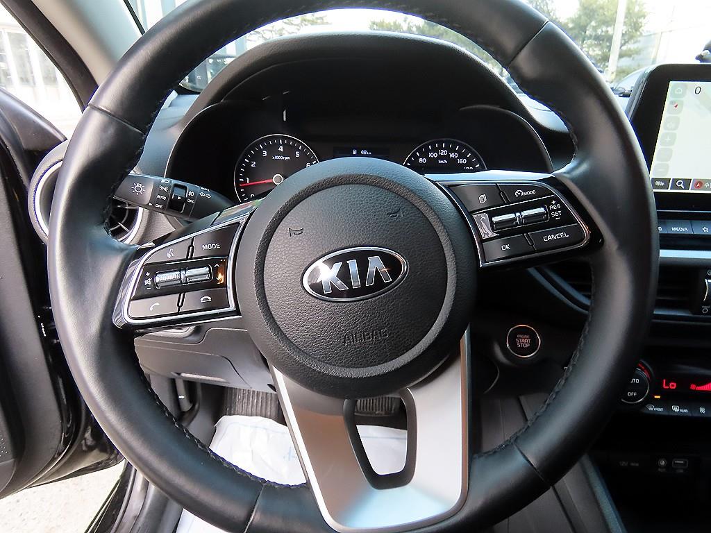 KIA K3 - Vista 8