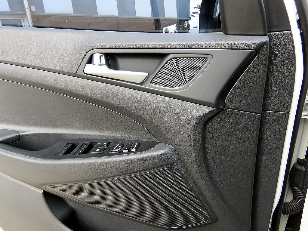 HYUNDAI Tucson - Vista 11