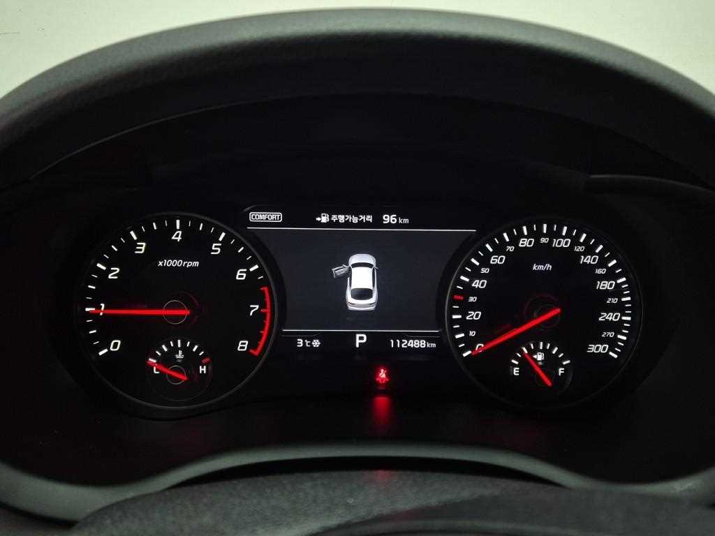 KIA Stinger - Vista 6