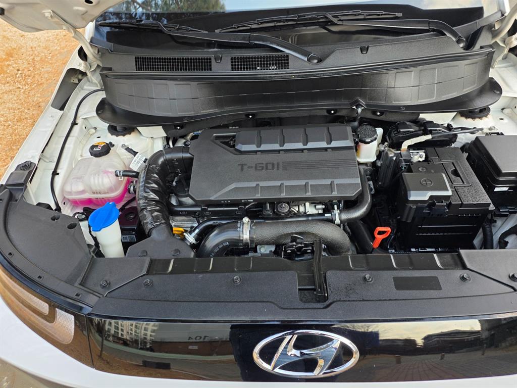 HYUNDAI Casper - Vista 6