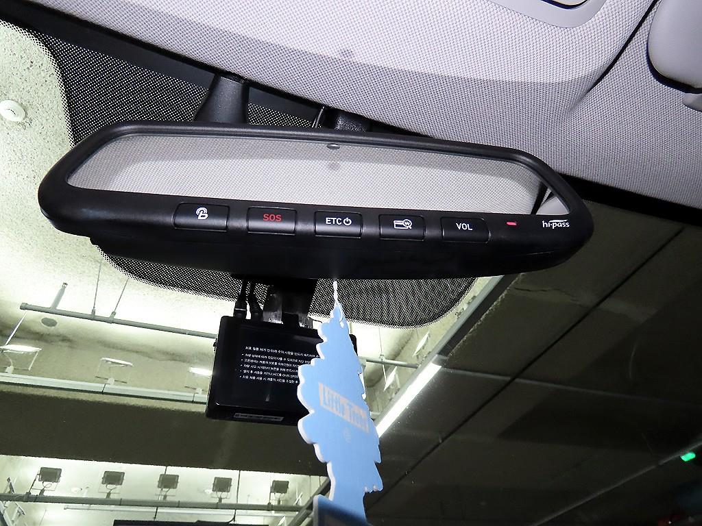 HYUNDAI Avante 2019 Blanco - Importación desde Corea - HF Imports Iquique - Foto 16