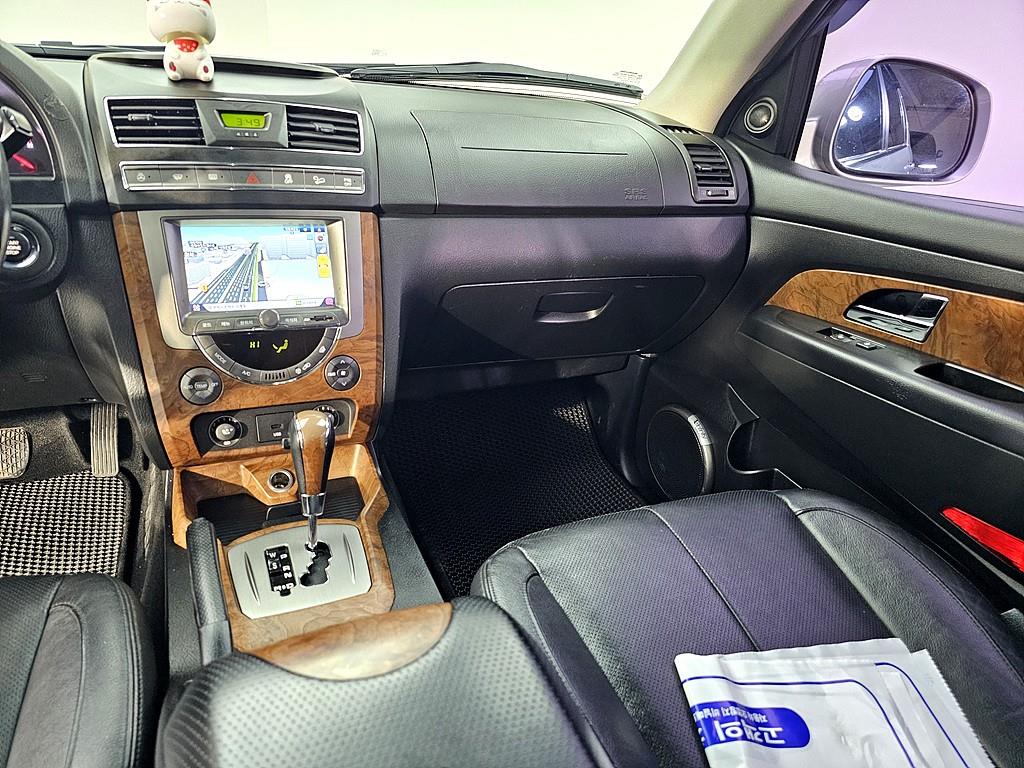 Ssangyong Rexton - Vista 10