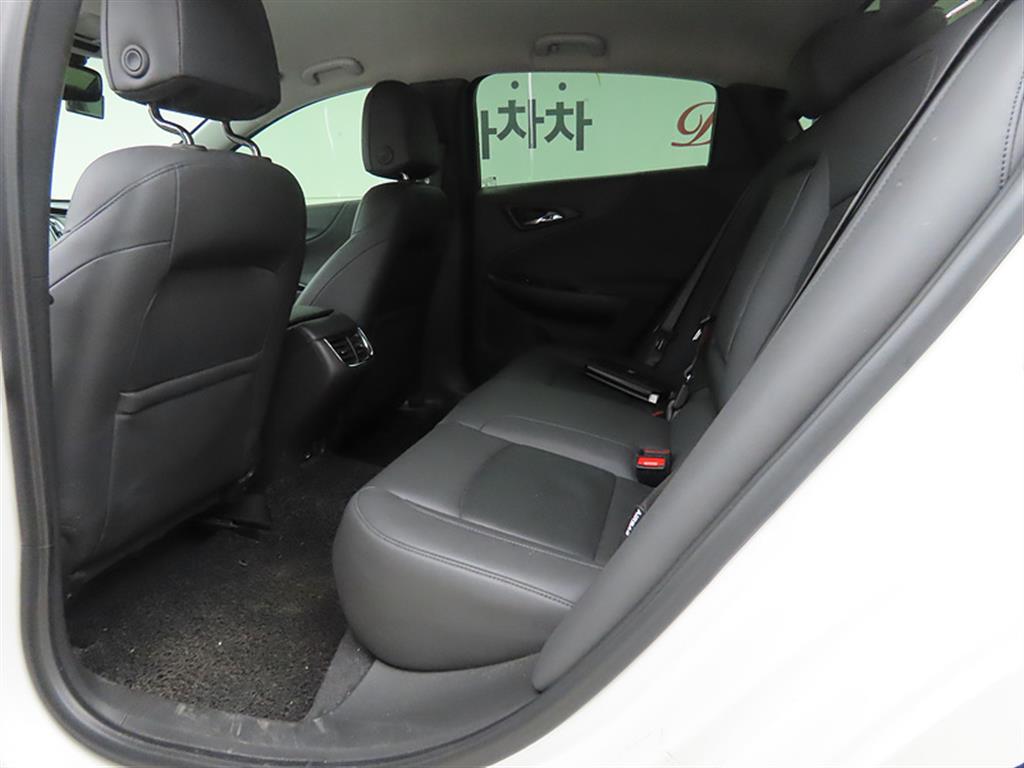 Chevrolet Malibu - Vista 6