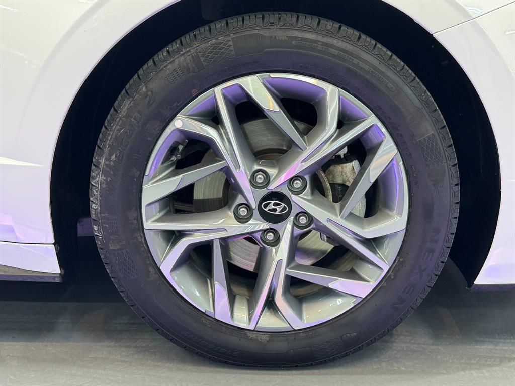 HYUNDAI Sonata - Vista 5