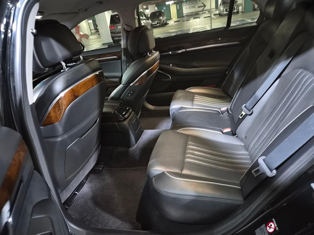 Genesis EQ900 - Vista 7