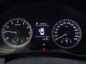 HYUNDAI Grandeur - Vista 12