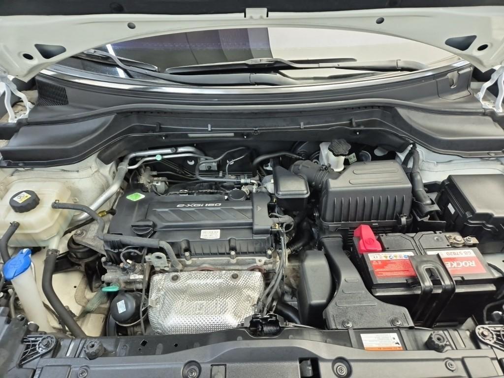 Ssangyong Tivoli - Vista 5