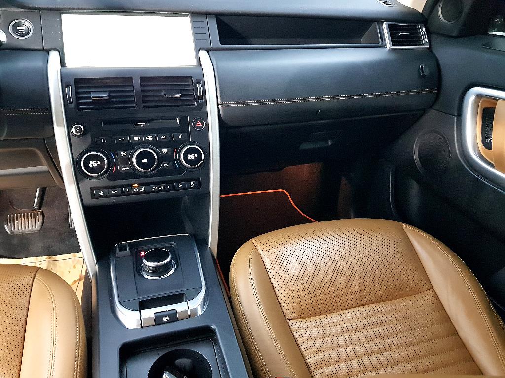 Land Rover Discovery Sports - Vista 10