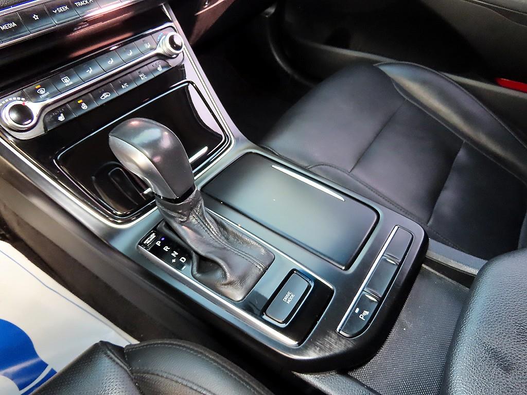 HYUNDAI Grandeur - Vista 11