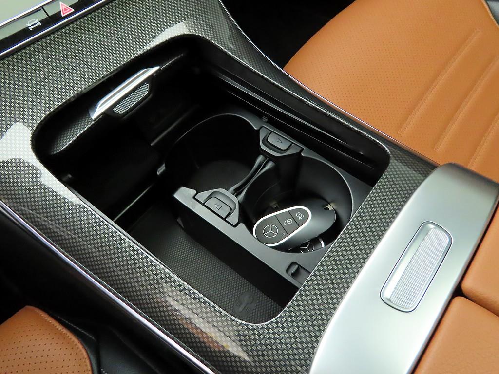 Mercedes Benz C Class - Vista 10