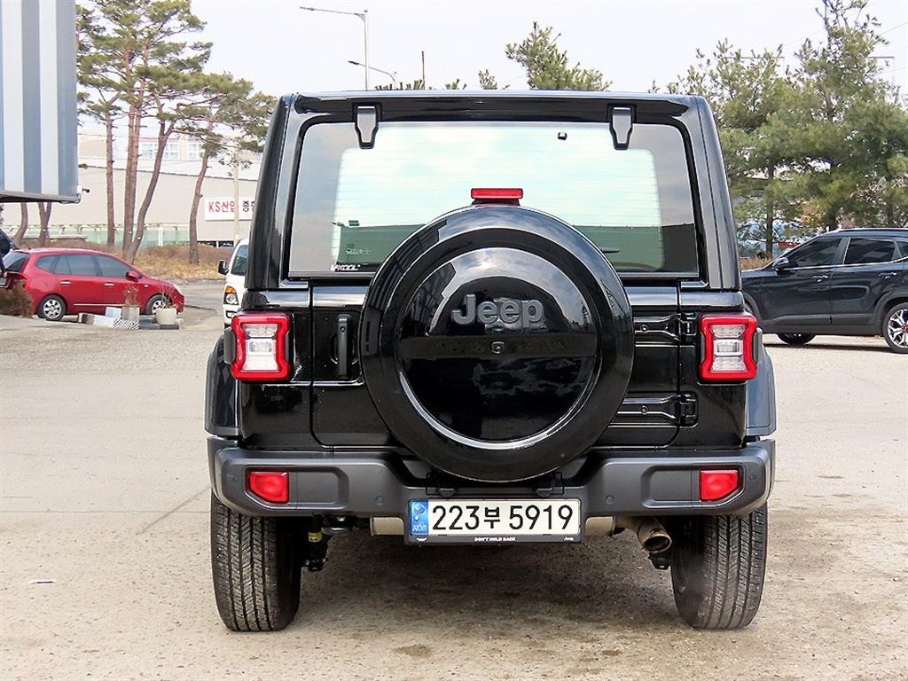 Jeep Wrangler - Vista 4