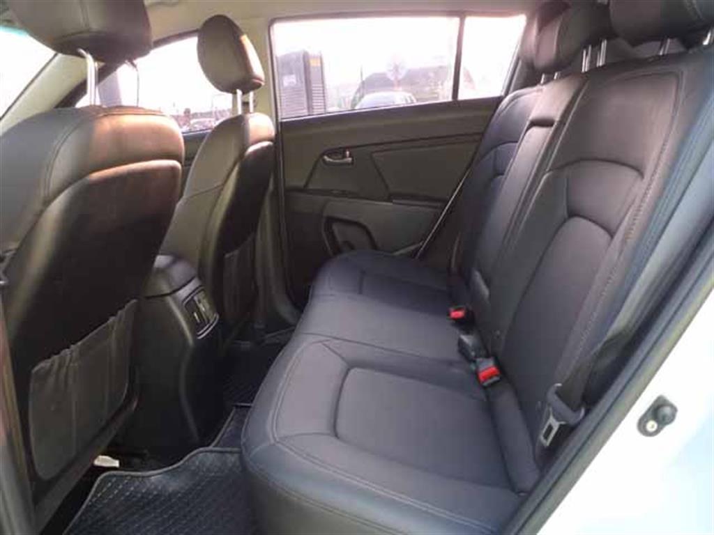 KIA Sportage - Vista 10