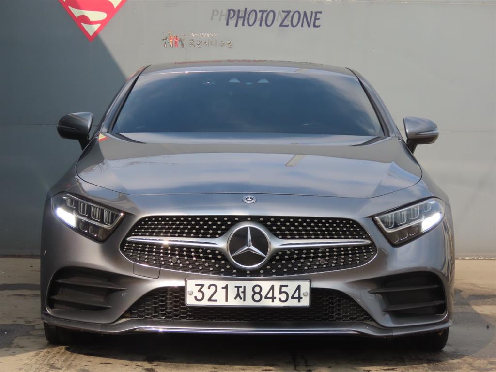 Mercedes Benz CLS Class - Vista 3