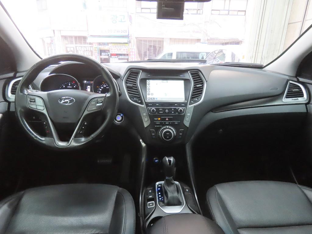 HYUNDAI Santa Fe - Vista 7