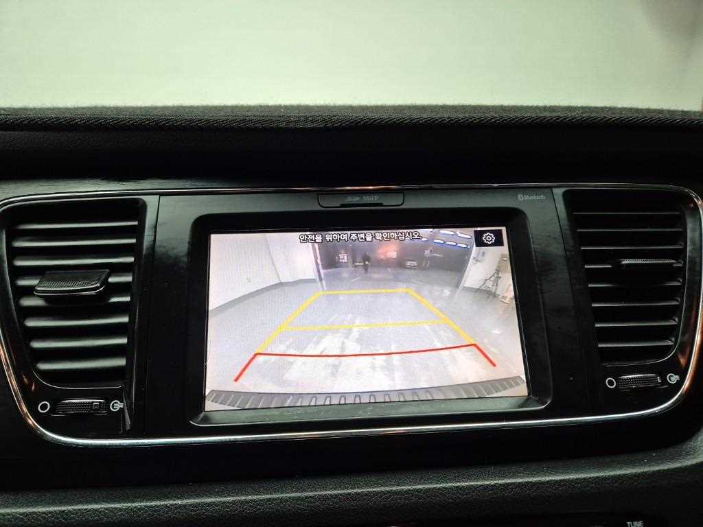 KIA Carnival 2019 Plateado - Importación desde Corea - HF Imports Iquique - Foto 14